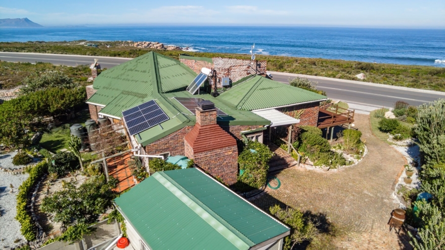 4 Bedroom Property for Sale in Bettys Bay Western Cape